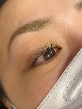 マツエク・マツパ 會田 あかりの眉毛・アイブロウイメージ