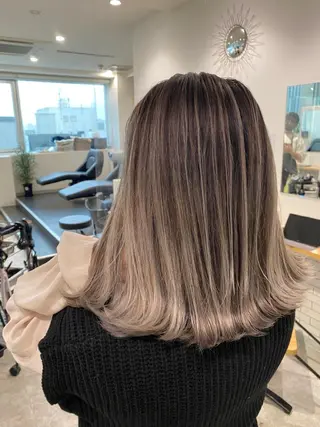 ショート カラー JILBLAN京都 ショート/ハイライトのヘアスタイル