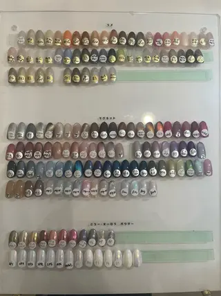 ネイル ネイルクイック 丸ビル店のネイルデザイン