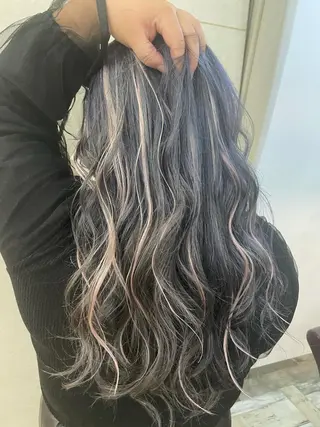 ロング カラー 🦋高瀬寛菜🦋 韓国/ブリーチのヘアスタイル