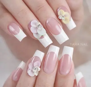 ネイル Tiara Nail & Eye 本店所属・福岡⭐︎春吉 tiara nailのネイルデザイン