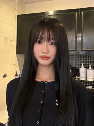 ロング カラー レディースカット🎀 NANAHAのヘアスタイル