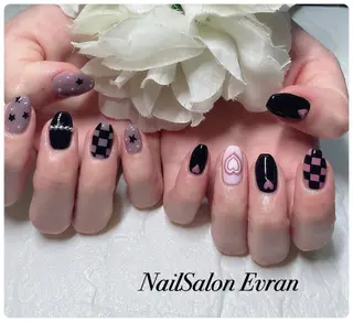 ネイル Nail salon Evranのネイルデザイン