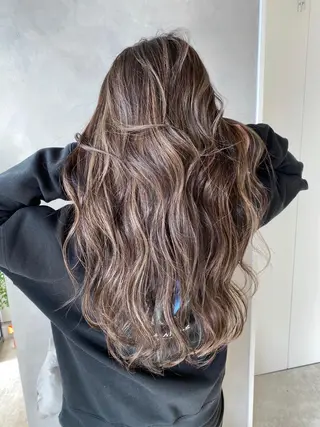 ロング カラー 【代表】高山 一真のヘアスタイル