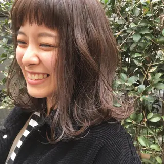 ミディアム fille所属・金子 歩実のヘアスタイル