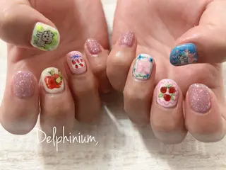 ネイル 岡本 友恵のネイルデザイン