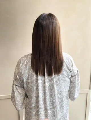 セミロング 所渉/韓国レイヤー /ウルフカットのヘアスタイル