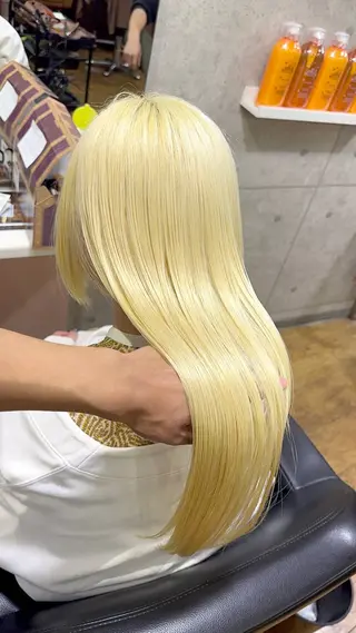 ロング カラー mEg hair creation川崎矢向店所属・✨️ハイトーン× 髪質改善アトム✨️のヘアスタイル