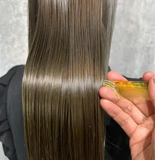 セミロング カラー 福田　洋樹 /  zina博多のヘアスタイル