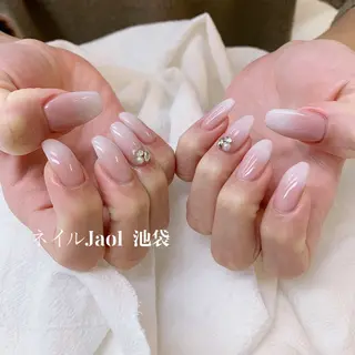 ミディアム nail jaol池袋店所属・ネイルJaol 池袋のネイルデザイン