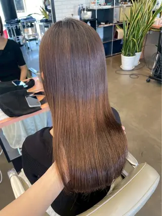 ロング たかしな けいなのヘアスタイル