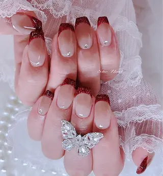 ネイル She   Nail所属・ISA_ BELLAのネイルデザイン