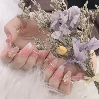 ネイル 💅ネイルサロン ブラン🌈かすみのネイルデザイン