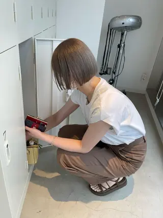 ショート カラー 店長　MANAMI ／ブリーチ／骨格ボブのヘアスタイル