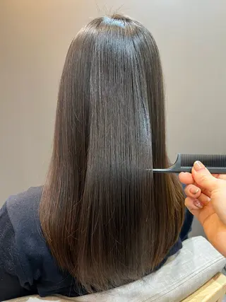 ロング 中村 ひなたのヘアスタイル