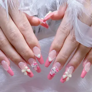 ネイル Leah 💅のネイルデザイン