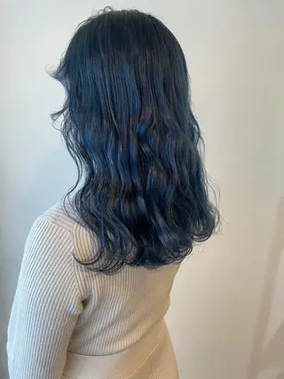 セミロング カラー 安藤 佑衣のヘアスタイル