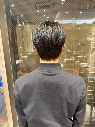 メンズ BEAUTRIUM梅田所属・渡邉 真生のヘアスタイル