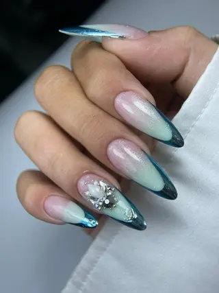 ネイル Hana✴︎ Labon Artのネイルデザイン