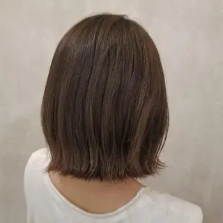 ミディアム 英語ok sohee ソヒ 305号室のヘアスタイル