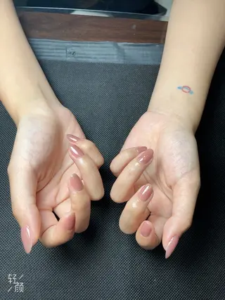 ネイル コウ ロのネイルデザイン