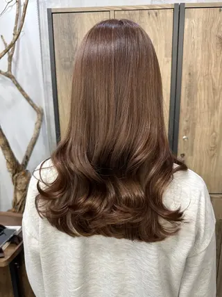 ロング 鈴木 菜々映のヘアスタイル