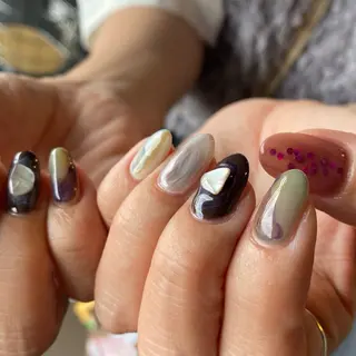 ネイル amuse 手書きニュアンスのネイルデザイン