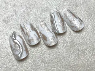 ネイル ネイルサロンLaugh.所属・松浦 未悠のネイルデザイン