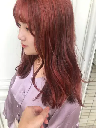 ロング カラー 森安 華楠のヘアスタイル