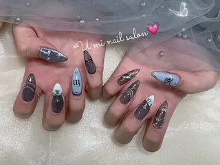 ネイル U·Mi nail salon所属・U·Mi 上野御徒町容のネイルデザイン