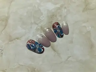 ネイル andulte MAIのネイルデザイン