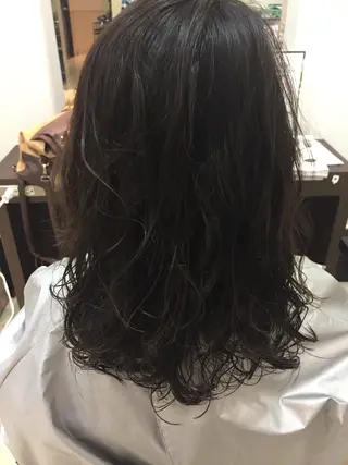 セミロング パーマ 関口 友行のヘアスタイル