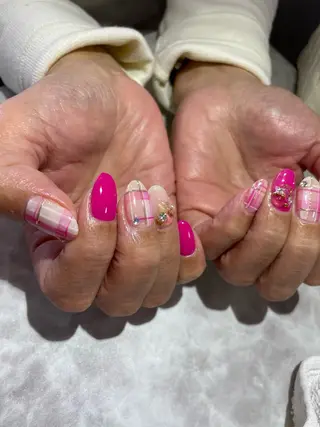 ネイル 吉永 佑香のネイルデザイン