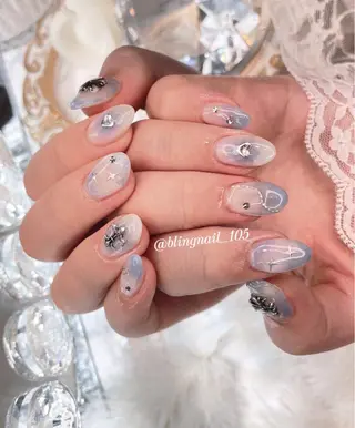 ネイル 23時まで❤︎韓国、 ワンホンネイルのネイルデザイン