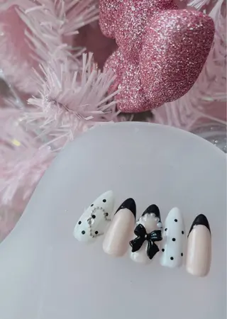 ネイル Nail Eye Salon ＆ School Plaisir 【プレジール】所属・u rの眉毛・アイブロウイメージ