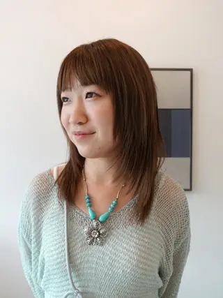 セミロング unfeigned02所属・おーした /カットモデル伏見栄のヘアスタイル