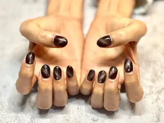 ネイル 岡村 歩美のネイルデザイン