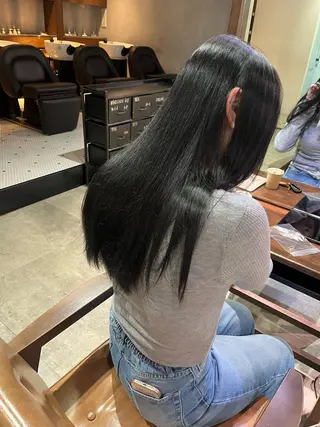 ロング saki‪🌱‬♡ /ボブ/透明感カラーのヘアスタイル