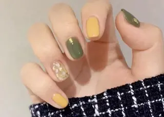 ネイル 🦋ネイルサロン ブラン🌈ゆりのネイルデザイン