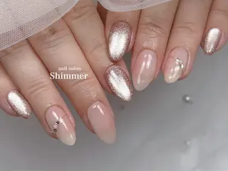 ネイル Shimmer Risaのネイルデザイン