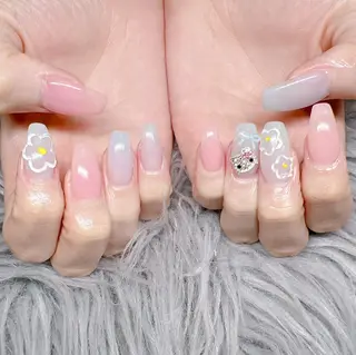 ネイル 個室ネイルサロンDolly  Girl〜ドーリーガール〜所属・DollyGirl KYOKOのネイルデザイン