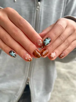 ネイル elen南越谷 Rina𖥔⋱のネイルデザイン