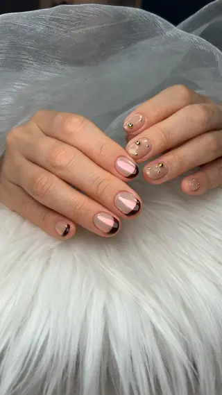 ネイル Shine'an Maaiのネイルデザイン