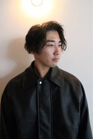 ショート パーマ 森田 鴻之介のヘアスタイル