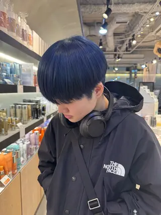 ショート SEAM所属・詩音 ／札幌美容師のヘアスタイル