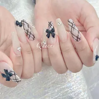 ネイル Queens テイのネイルデザイン