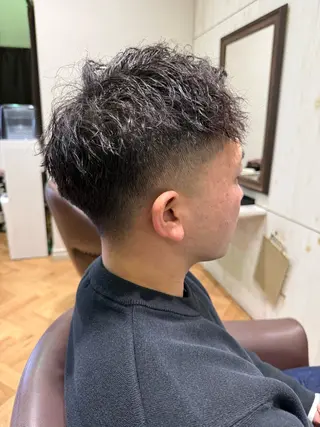 ショート 溝口 槙里也のヘアスタイル