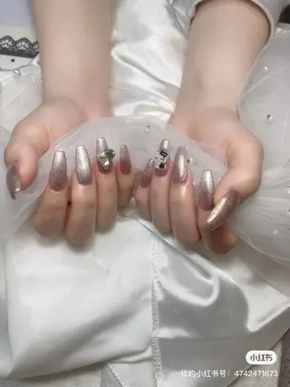 ネイル U·Mi nail salon所属・U·MI 上野御徒町店のネイルデザイン