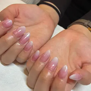 ネイル ジェヌインネイル 間宮のネイルデザイン