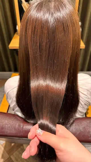 moon所属・平出 千尋のヘアスタイル